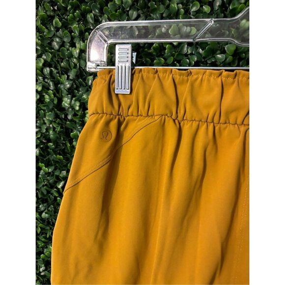 Lululemon Keep Moving Pant Sz 6 Womens Jogging Running Gym Spiced Bronze - Picture 3 of 4